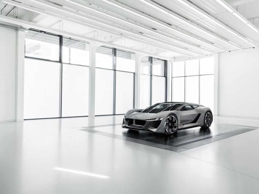  Audi PB 18 e-tron 2018 года  (фото 25 из 51)